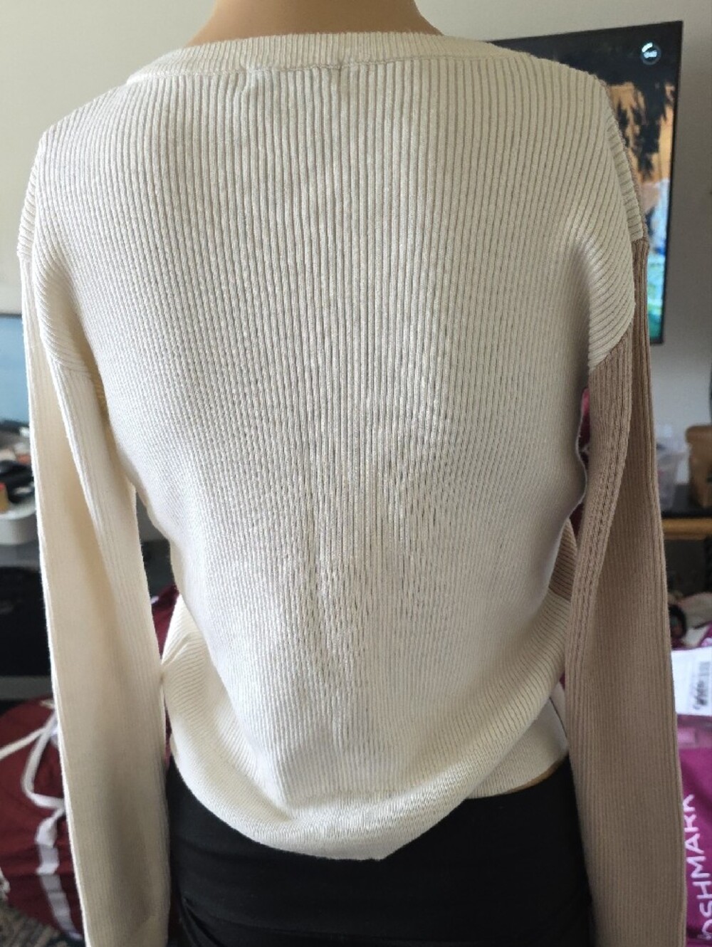 Crescent Cream Ribbed Button-Front Cardigan - Picture 6 of 7